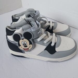 Disney Mickey Mouse High Top Big Kid Sneaker size 4 Unisex Shoes